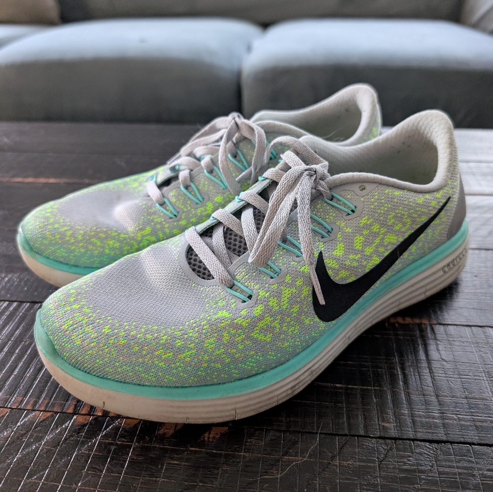 Nike Free RN Distance Custom Running Shoes, women's size 9.5